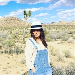 Meet your Posher, Hayley